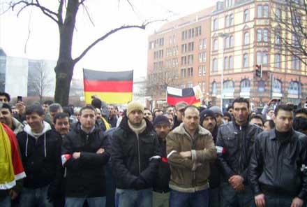 3000 Езидов выступили на мирной демонстрации в Ганновере (Германия)